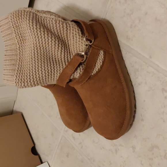 Ugg Purl Women's Strap Brown Slip on Boot sz. 5 - Picture 5 of 7
